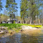 Semi-detached House Directly On The Lake, Holiday home Stare Czaple