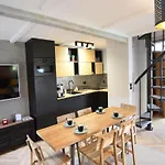Semesterbostad Semi-detached House Directly On The Lake, *