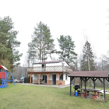 Semi-detached House Directly On The Lake, 度假居 *