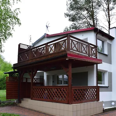Semi-detached House Directly On The Lake, Stare Czaple