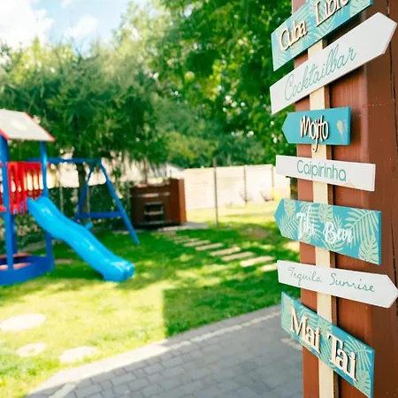 Semi-detached House Directly On The Lake,