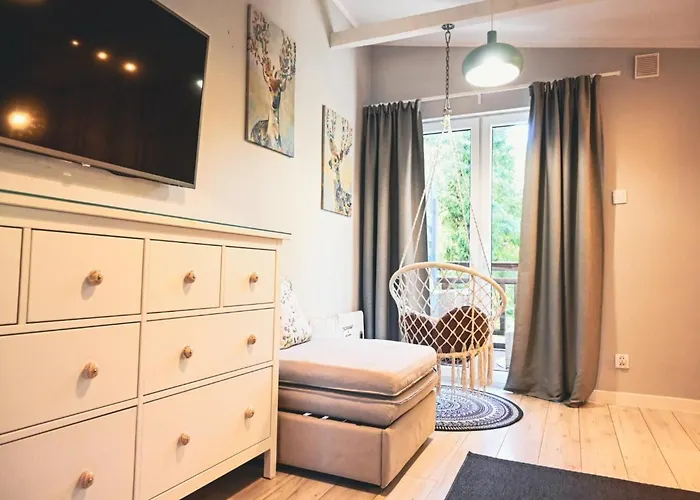 Semi-detached House Directly On The Lake, Stare Czaple