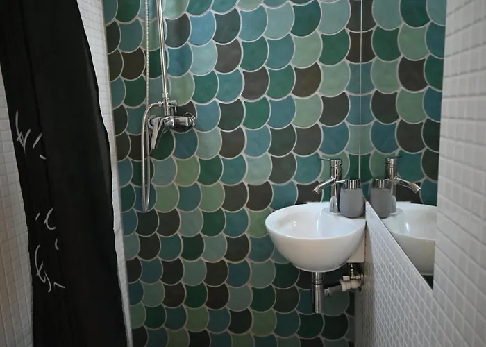 Prázdninový dům Semi-detached House Directly On The Lake, *