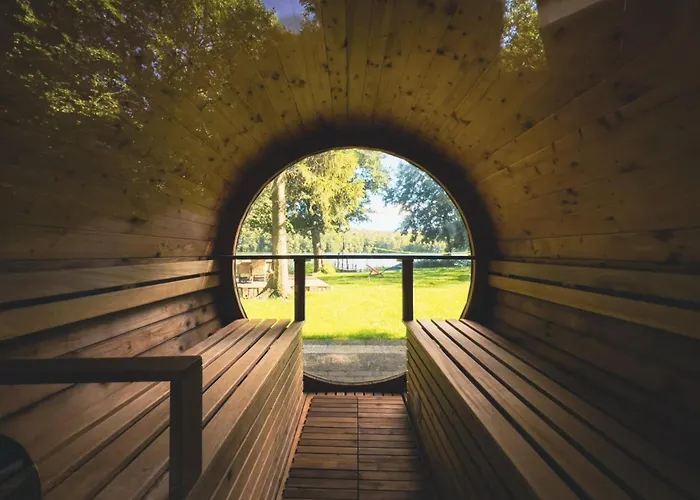 Semi-detached House Directly On The Lake, * Stare Czaple