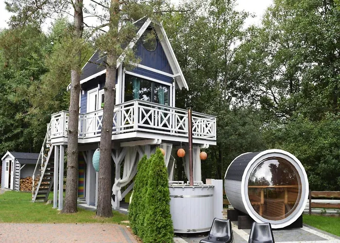 Semi-detached House Directly On The Lake, Prázdninový dům