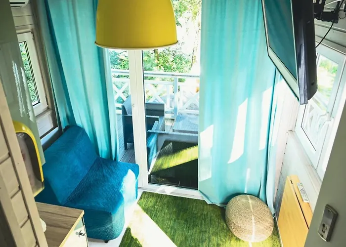 Semi-detached House Directly On The Lake, Prázdninový dům *