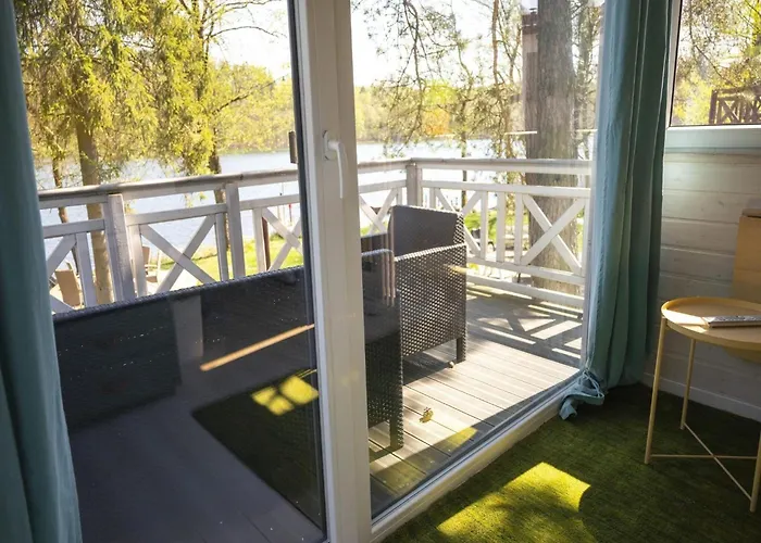 Semi-detached House Directly On The Lake,