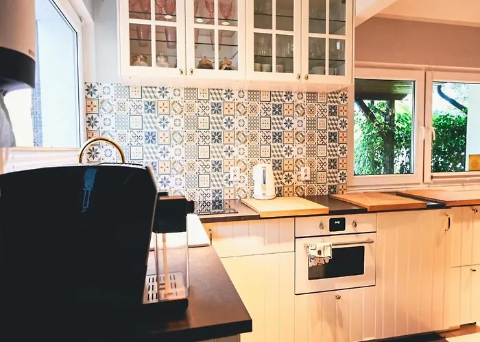 Prázdninový dům Semi-detached House Directly On The Lake,