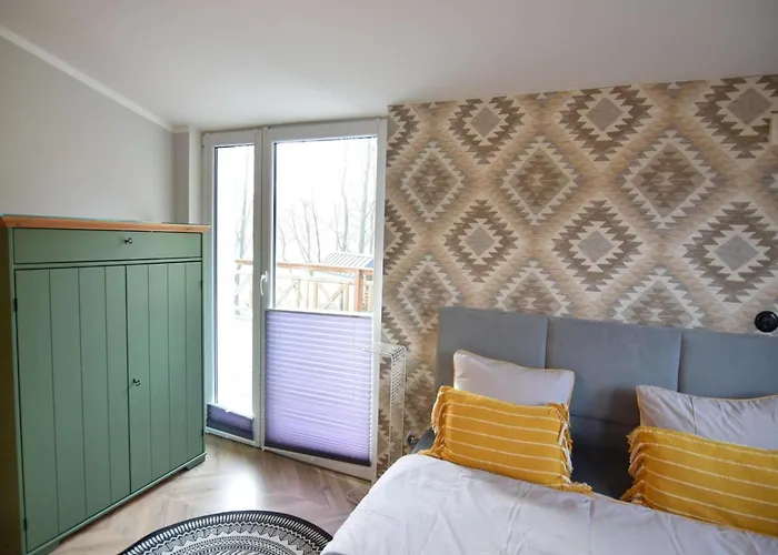 Semi-detached House Directly On The Lake, Prázdninový dům Stare Czaple