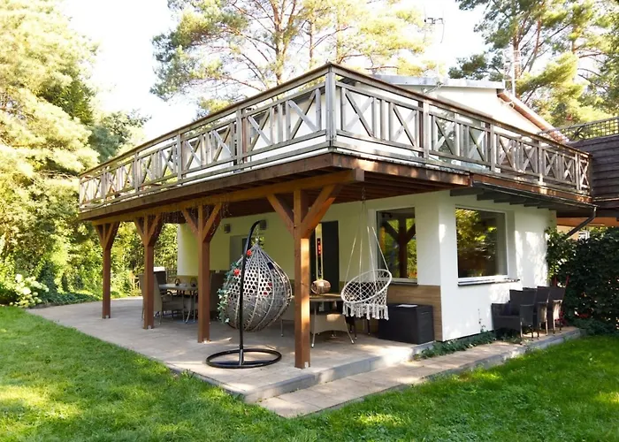 Prázdninový dům Semi-detached House Directly On The Lake,