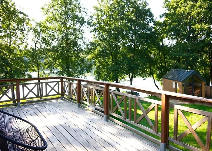 Prázdninový dům Semi-detached House Directly On The Lake, Stare Czaple