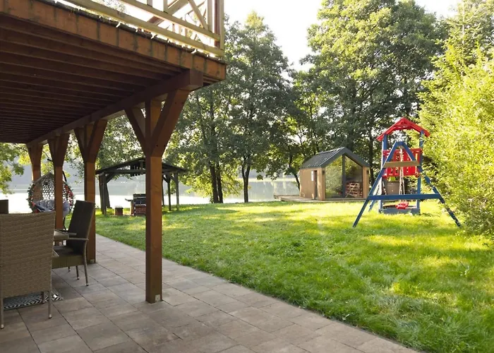 Semi-detached House Directly On The Lake, Stare Czaple