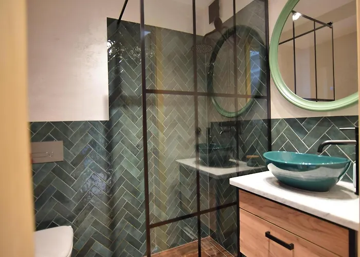 Semi-detached House Directly On The Lake, Prázdninový dům Stare Czaple